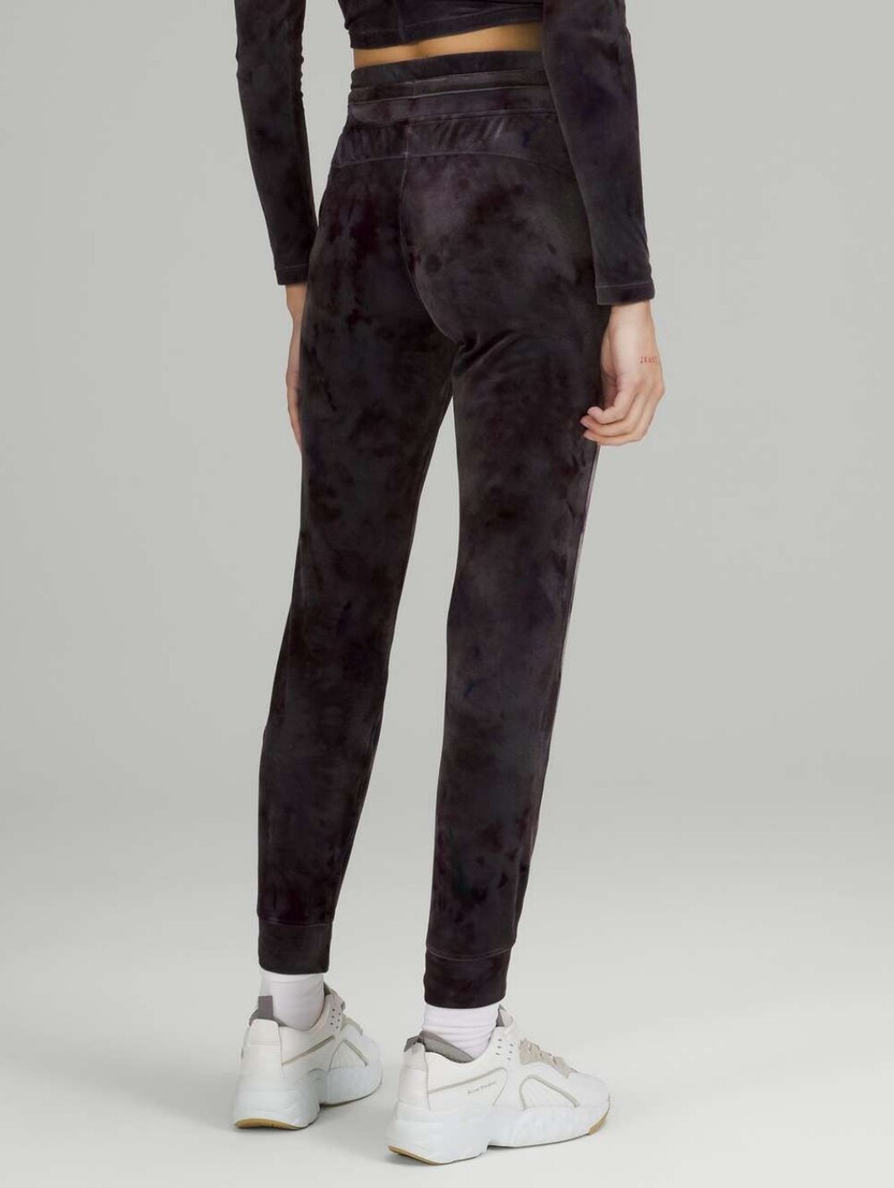 Lululemon Ready to Crush High-Rise Velour Jogger *Full Length Interstellar Dark